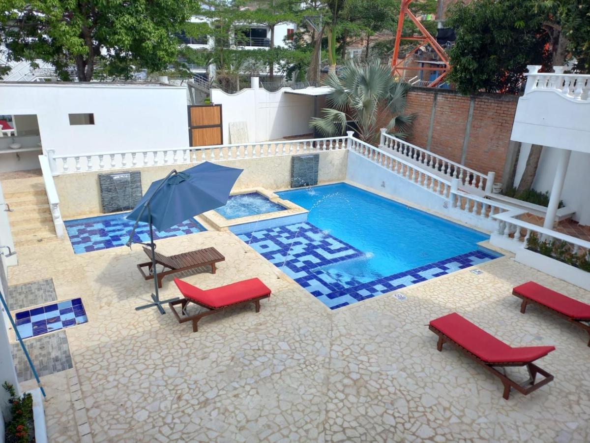 Hotel Santa Fe Del Parque ซานตาเฟเดอันตีโอเกีย ภายนอก รูปภาพ