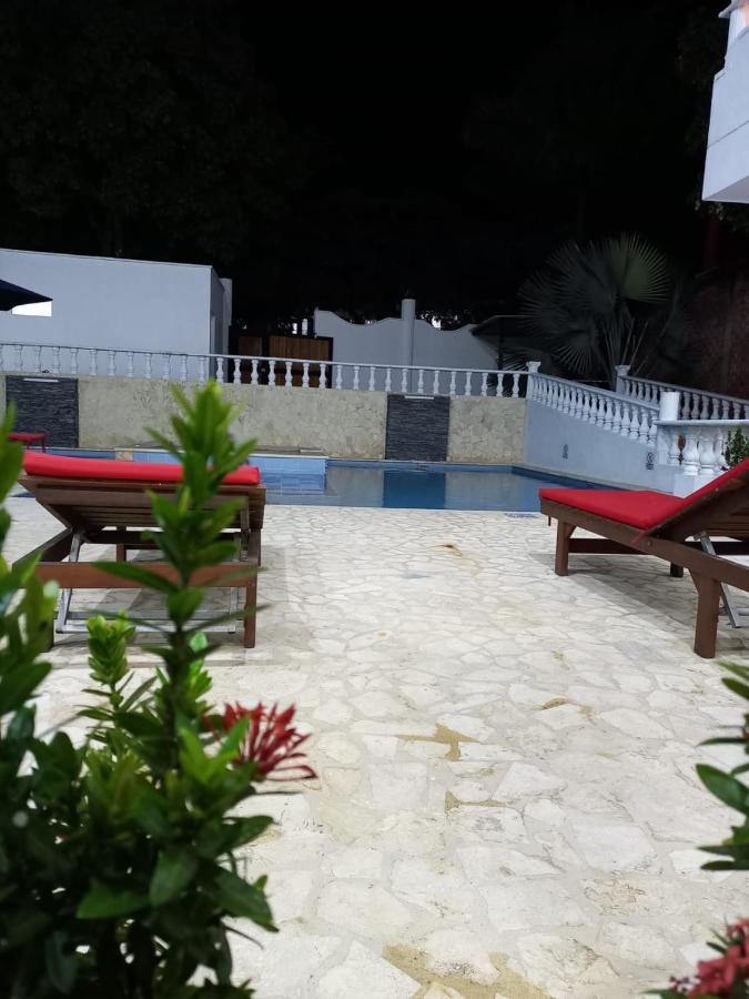 Hotel Santa Fe Del Parque ซานตาเฟเดอันตีโอเกีย ภายนอก รูปภาพ