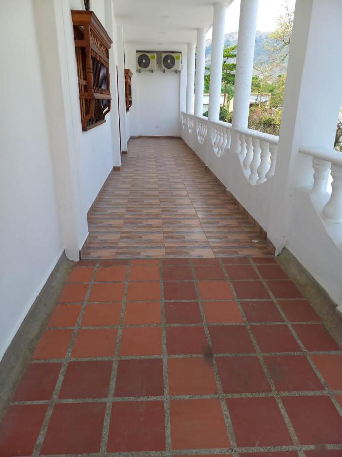 Hotel Santa Fe Del Parque ซานตาเฟเดอันตีโอเกีย ภายนอก รูปภาพ