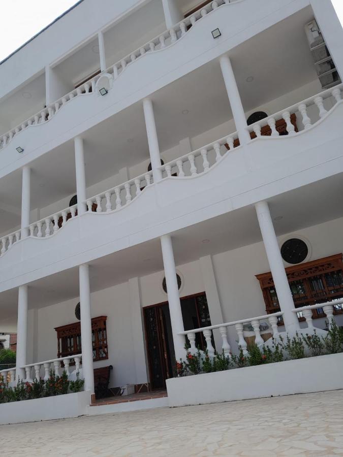 Hotel Santa Fe Del Parque ซานตาเฟเดอันตีโอเกีย ภายนอก รูปภาพ